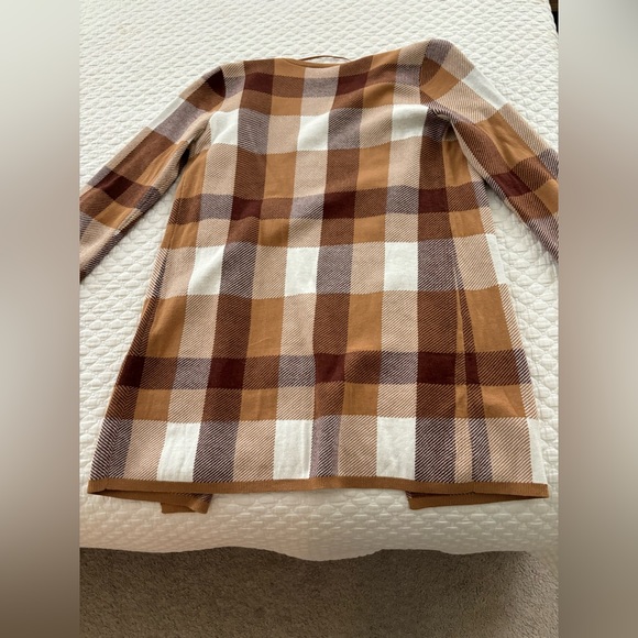 Loft Duster - Picture 2 of 2